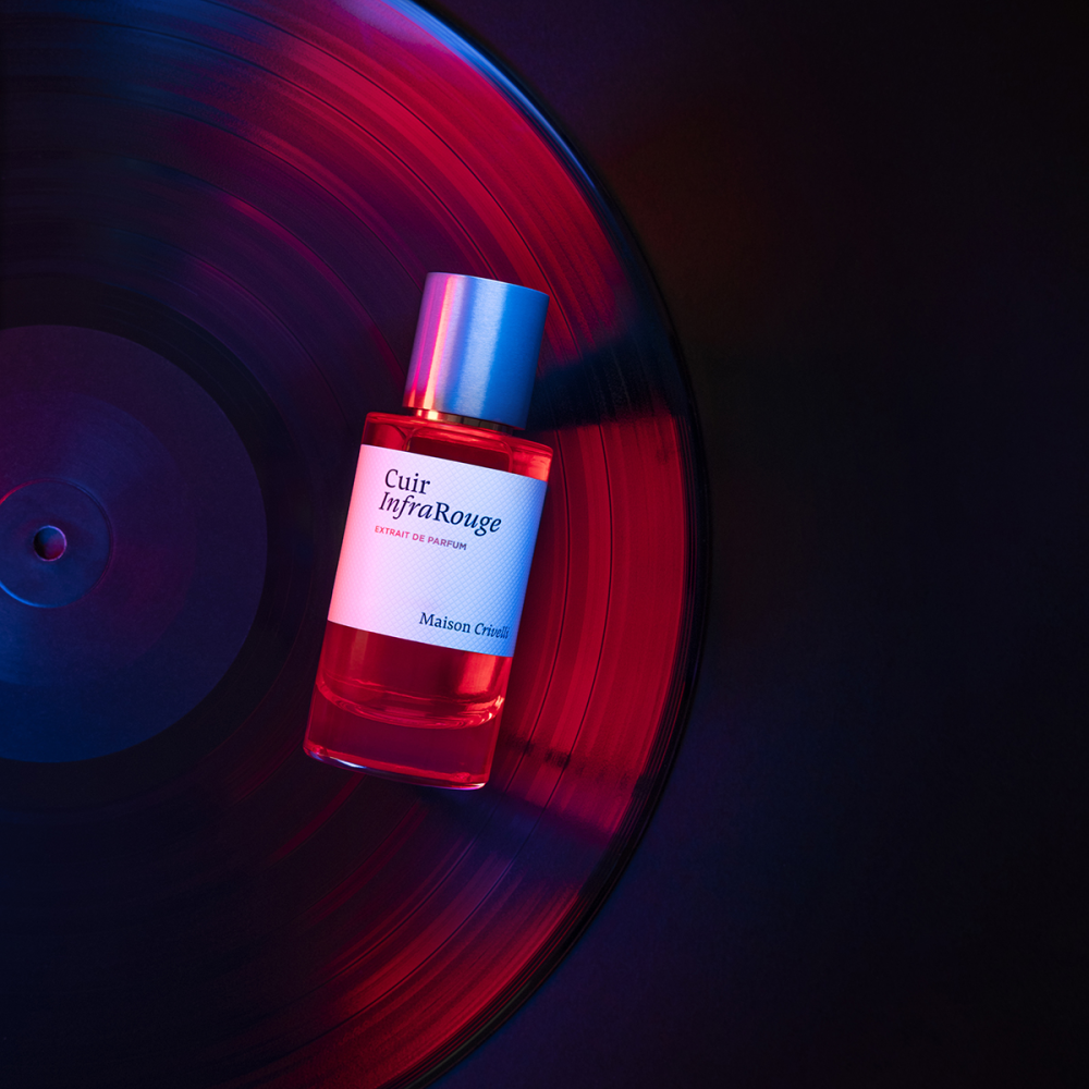 Maison CRIVELLI Cuir Infrarouge | Beauty by Kroonen Maison CRIVELLI Cuir Infrarouge | Beauty by Kroonen